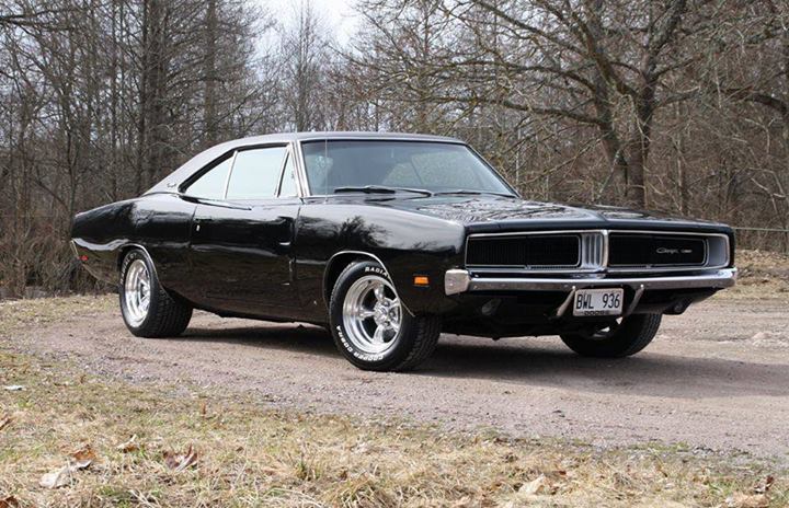 69  Dodge Charger r t